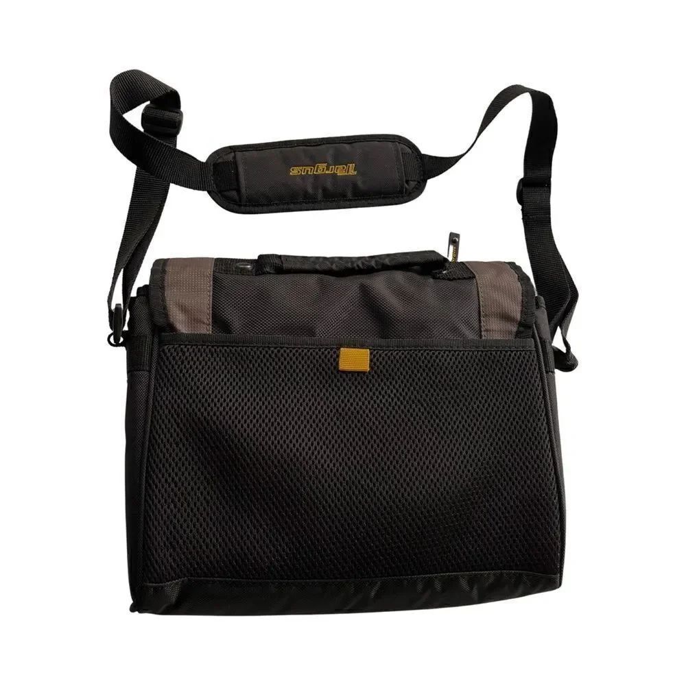 Targus CityGear Mini Notebook Carrying Case - Picture 4 of 9